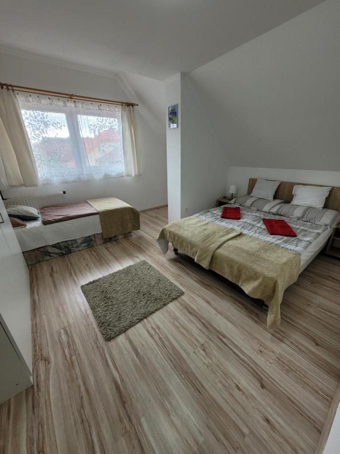 Zoe Apartman Siofok Dış mekan fotoğraf