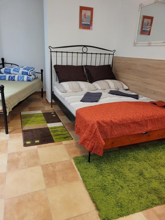 Zoe Apartman Siofok Dış mekan fotoğraf